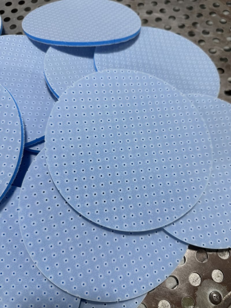 Pinhole Sponge Sand